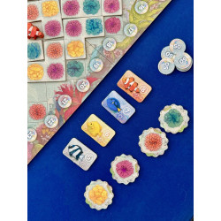 BLOOMING SEA